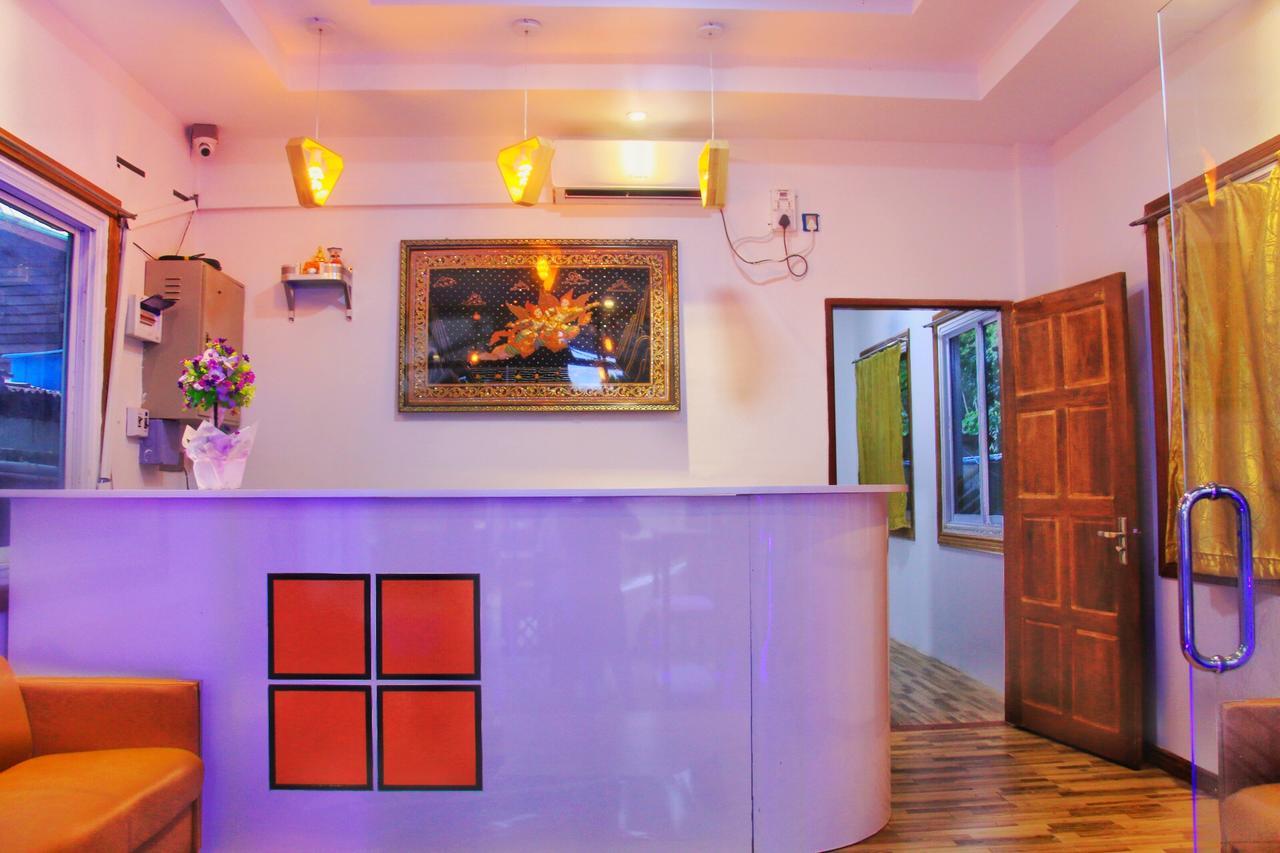 The Lodge Yangon Poshtel Eksteriør billede