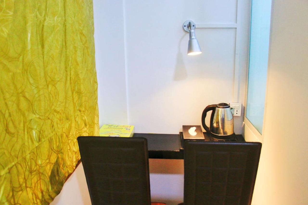 The Lodge Yangon Poshtel Eksteriør billede