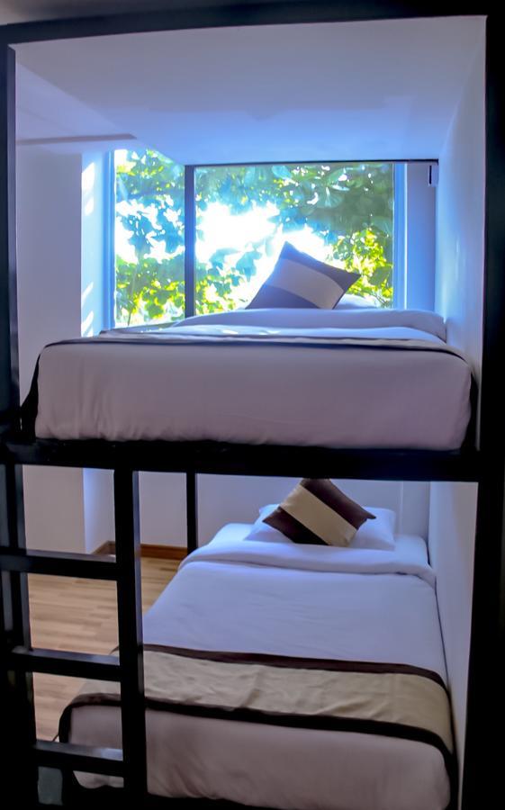 The Lodge Yangon Poshtel Eksteriør billede