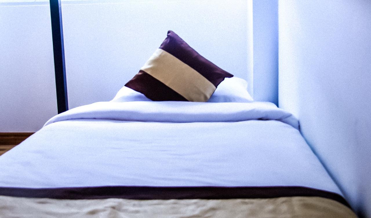 The Lodge Yangon Poshtel Eksteriør billede